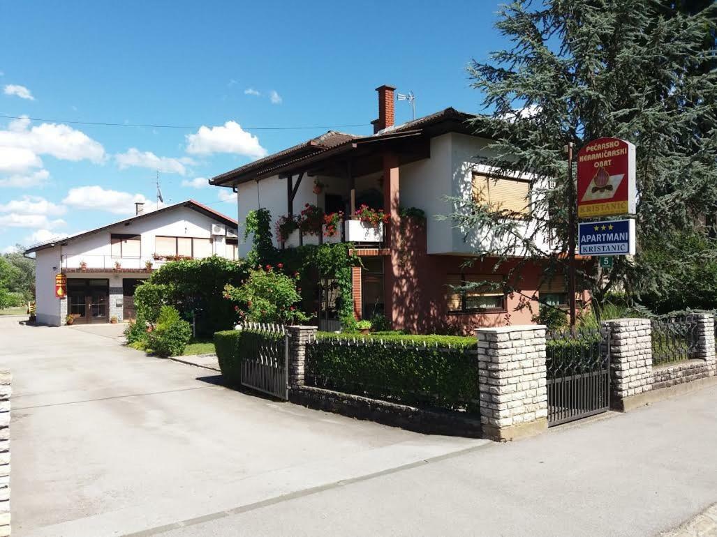 Apartmani Kristanic Karlovac Exterior foto